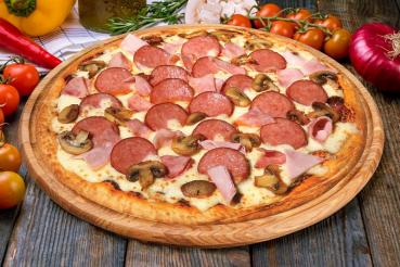 Pizza Napoli bestellen | Schinken, Salami, Artischocken